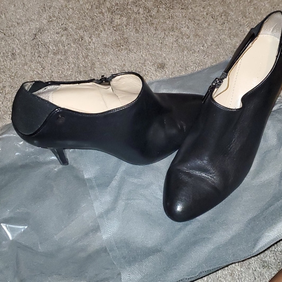 Calvin Klein heels 👠 - Picture 1 of 4